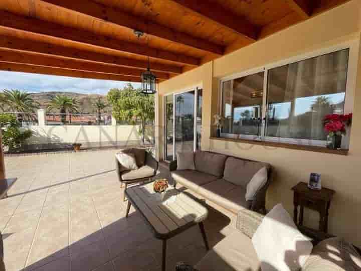 House for sale in Tauro-Playa del Cura