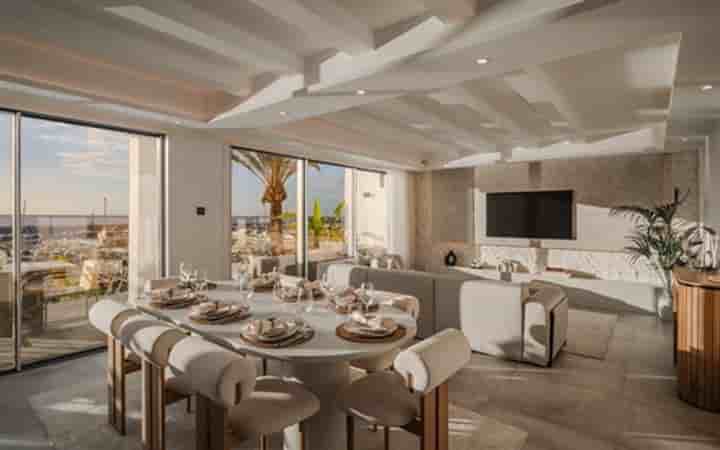 Apartamento en venta en Marbella