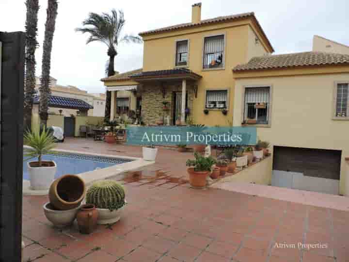 Casa para arrendar em Torrevieja