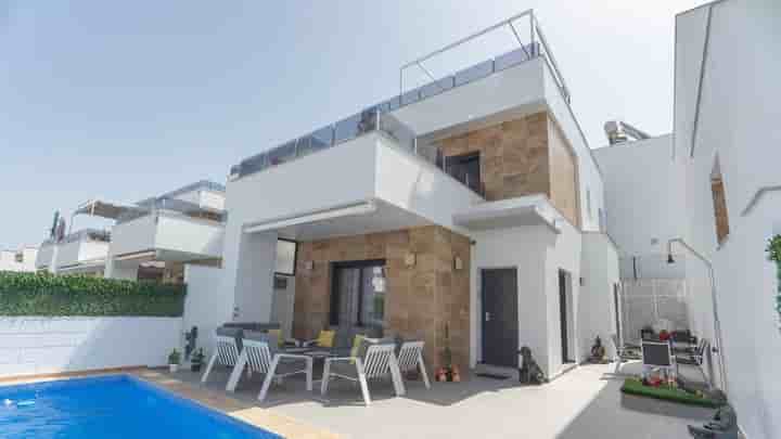 House for sale in Benijófar
