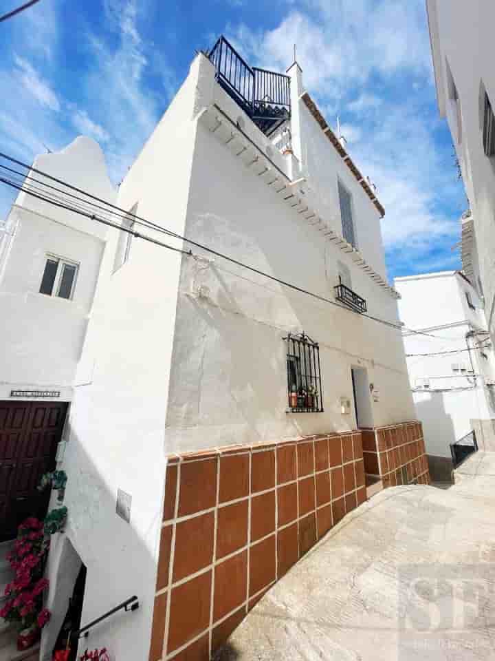 Casa en venta en Cómpeta