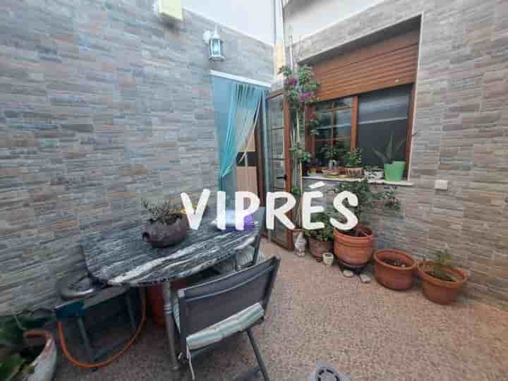 House for sale in Cáceres‎