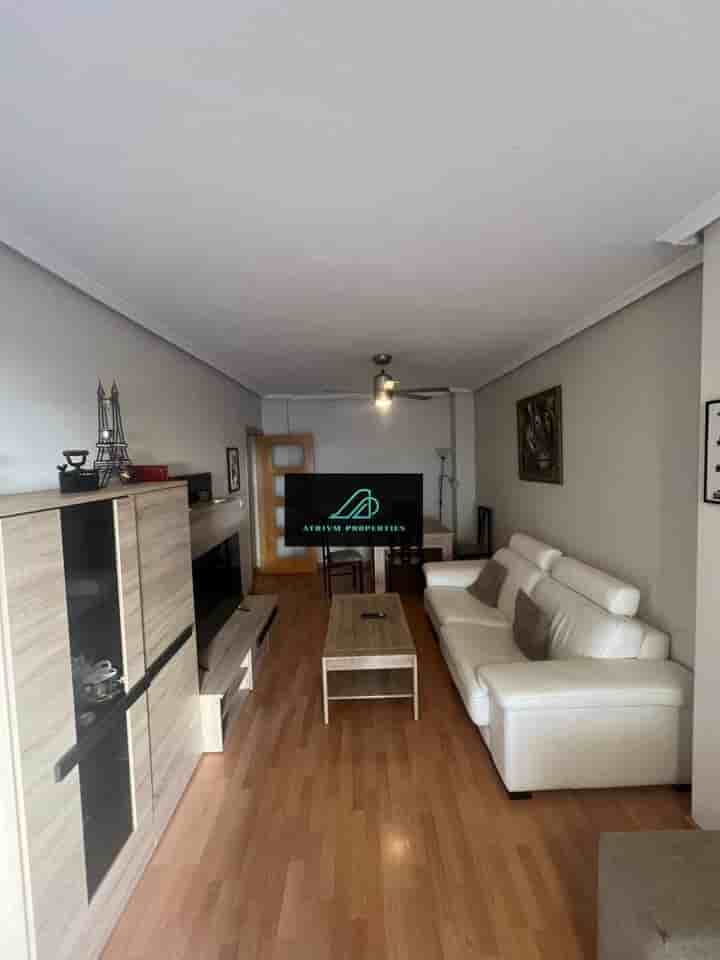 Apartamento para arrendar em Torrevieja