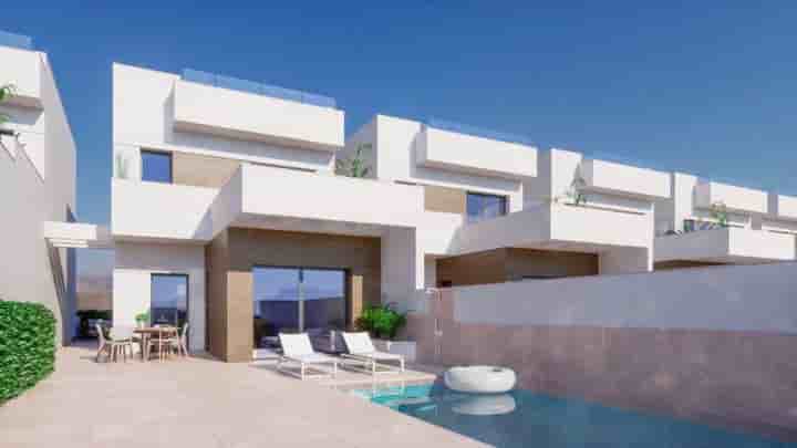 House for sale in Los Montesinos