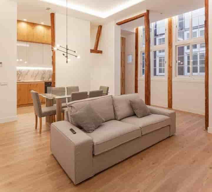 Apartment for sale in Madrid