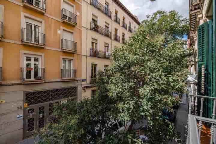 Apartment for sale in Madrid