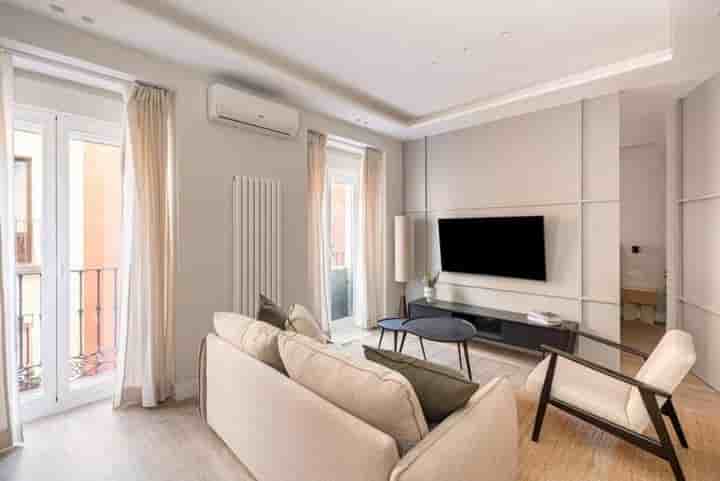 Apartment for sale in Madrid