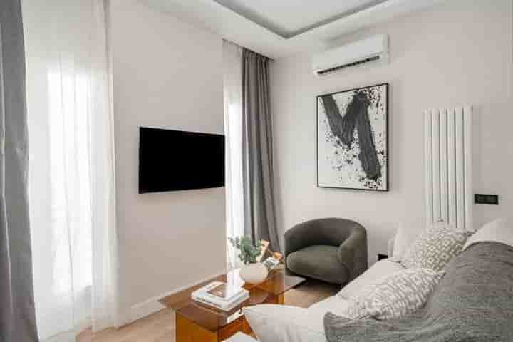 Apartment for sale in Madrid