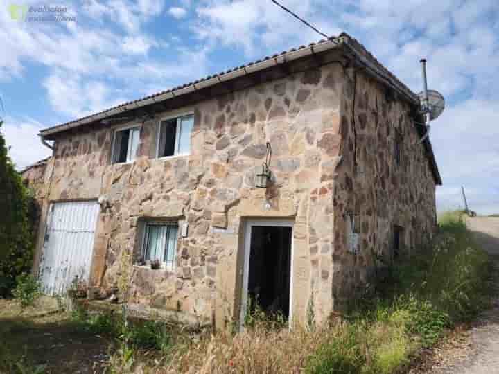 Haus zum Verkauf in Barbadillo del Mercado