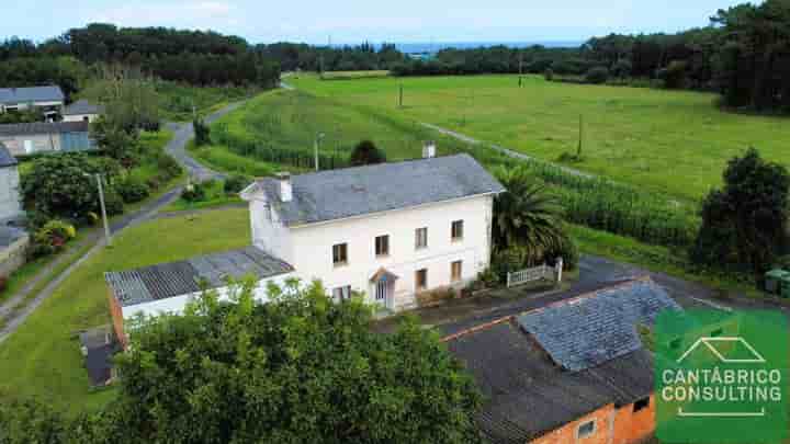 Casa en venta en Castropol