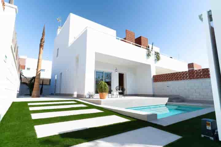 Casa para venda em Pilar de la Horadada