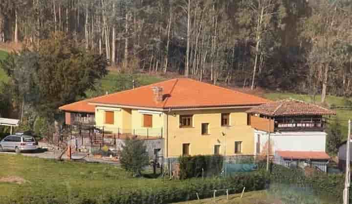 Casa in vendita a Pravia