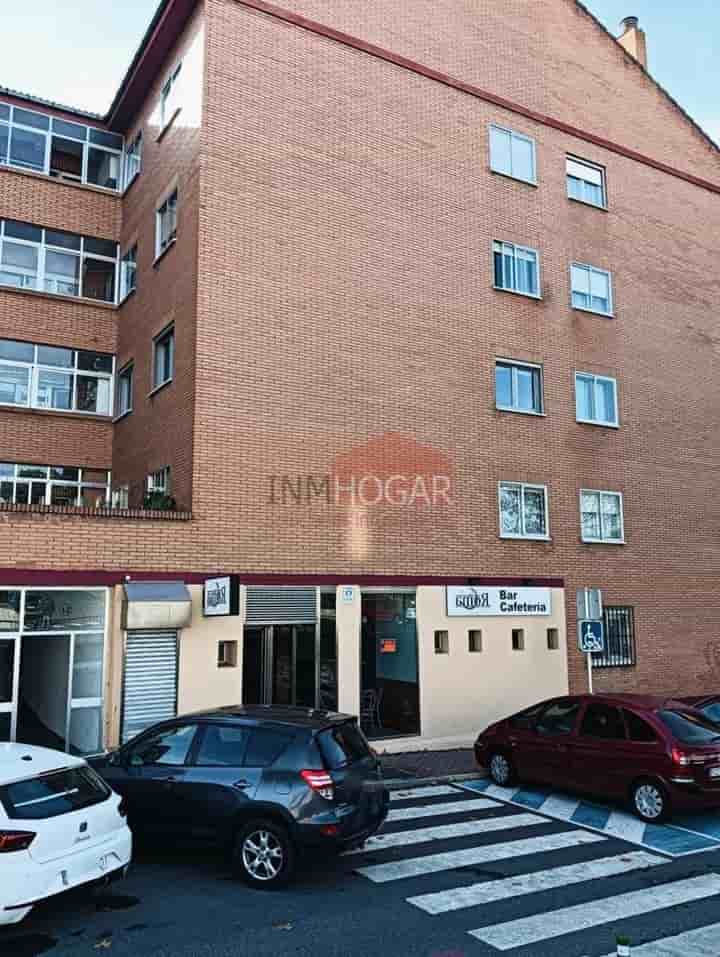 Apartment for sale in Ávila