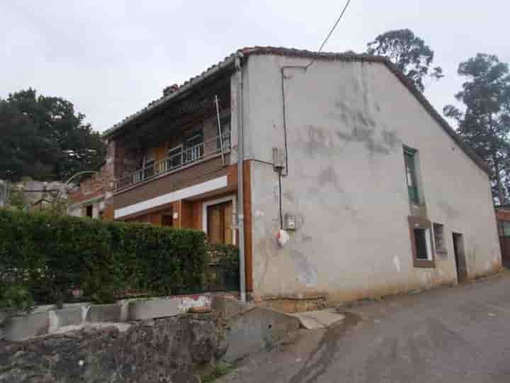 House for sale in San Felices de Buelna