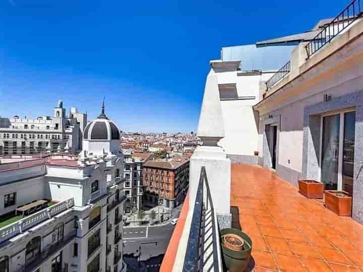 House for sale in Madrid