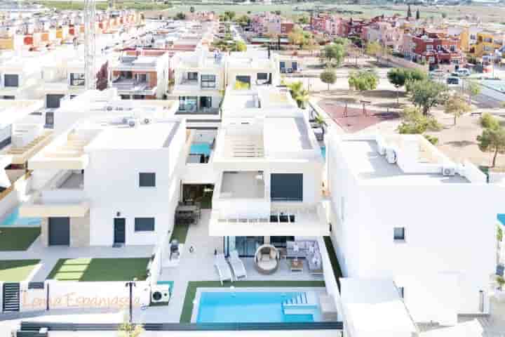 House for sale in Los Montesinos