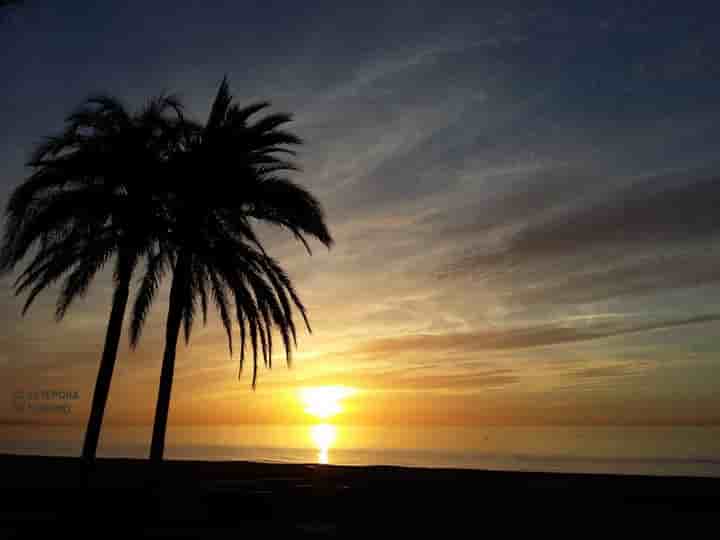 Lägenhet till salu i Estepona