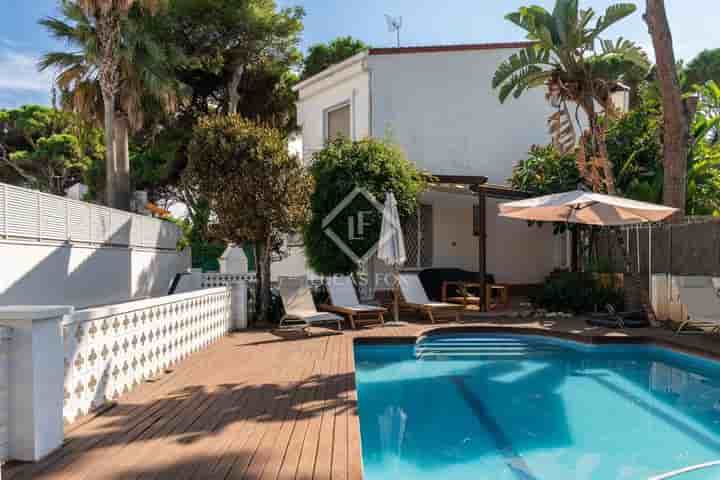 House for rent in Castelldefels