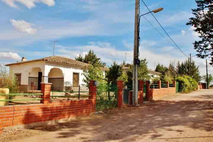 House for sale in Villafranca de los Caballeros