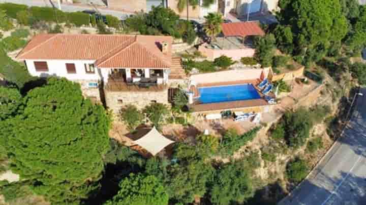 Haus zum Verkauf in Lloret de Mar