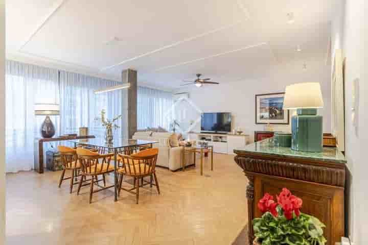 Apartment for sale in Granada