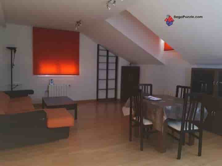 Apartment for sale in Bernuy de Porreros