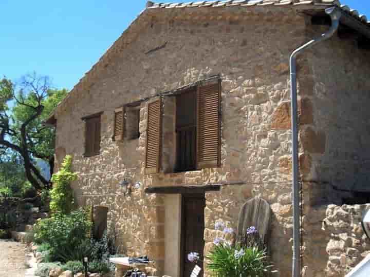 House for sale in Beceite