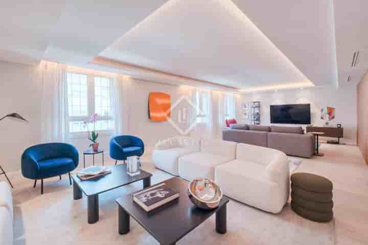 Apartment for sale in Madrid