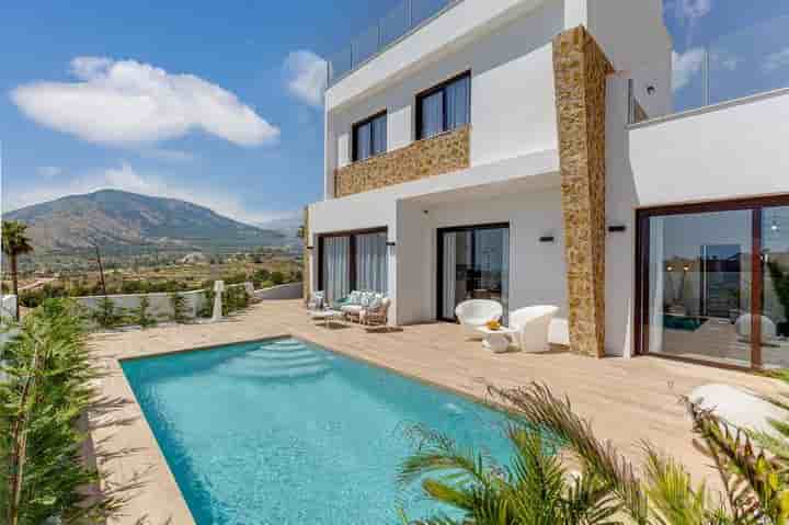 House for sale in Finestrat