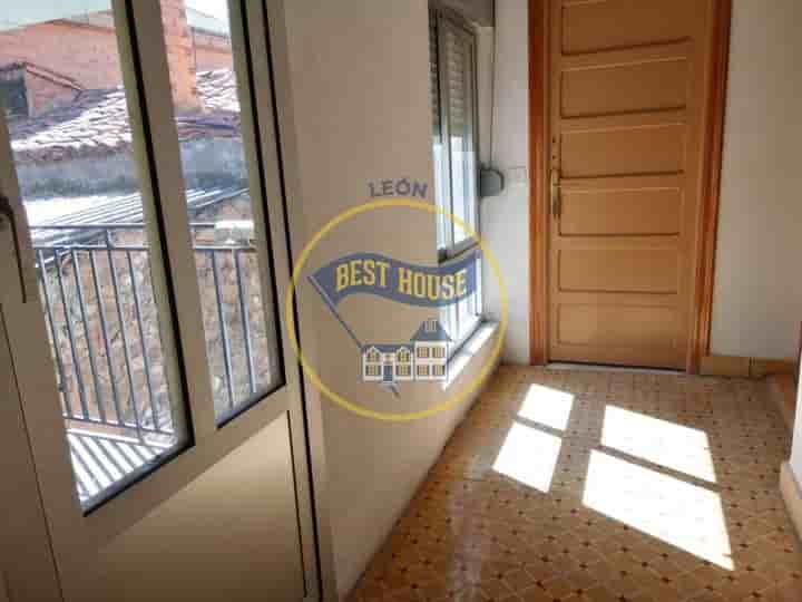 House for sale in Rioseco de Tapia