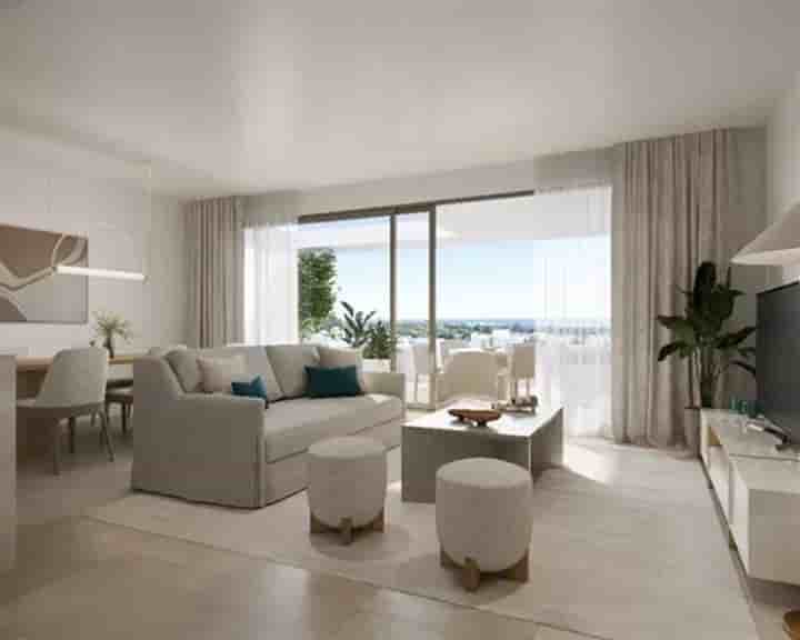 Apartment for sale in Estepona