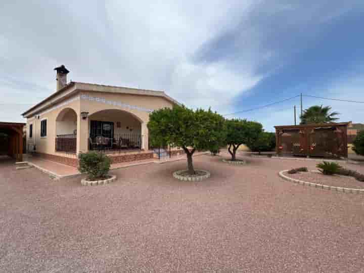 House for sale in Catral