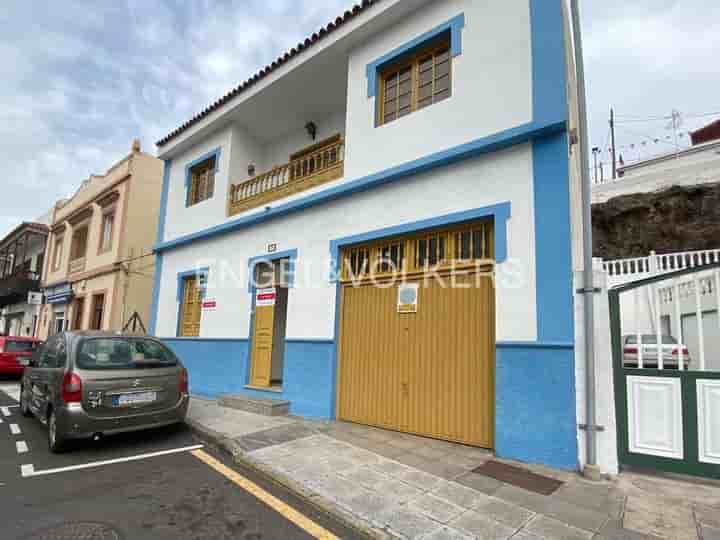 House for sale in Candelaria