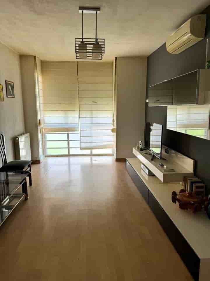 Apartment for sale in Palomeras Bajas