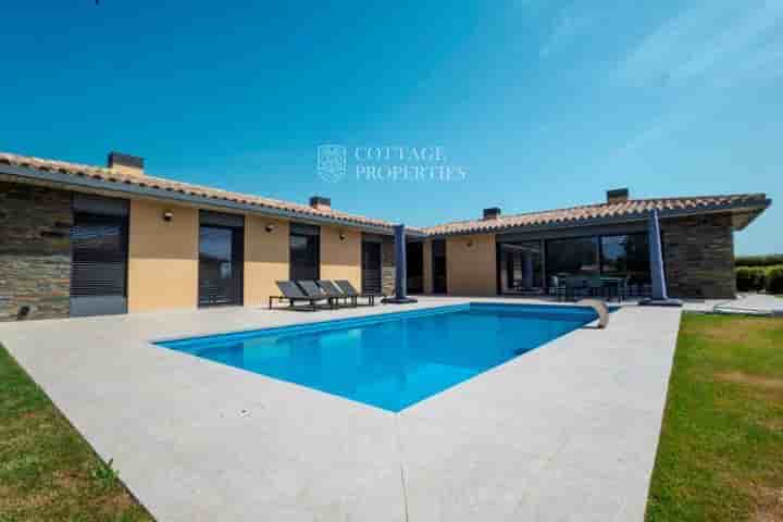 House for sale in Navata