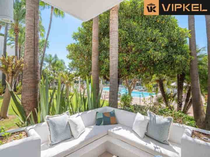 Дом для продажи в Lomas de Marbella Club-Puente Romano