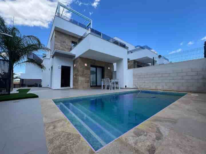 House for sale in Benijófar