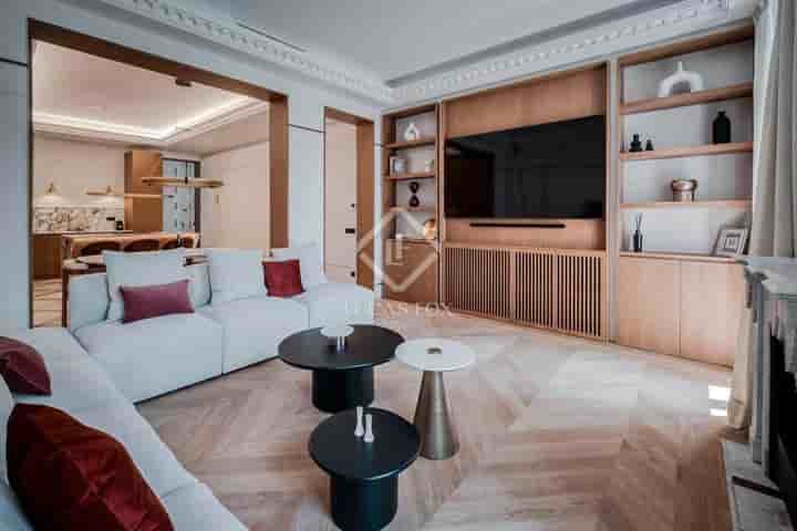 Apartment for sale in Madrid