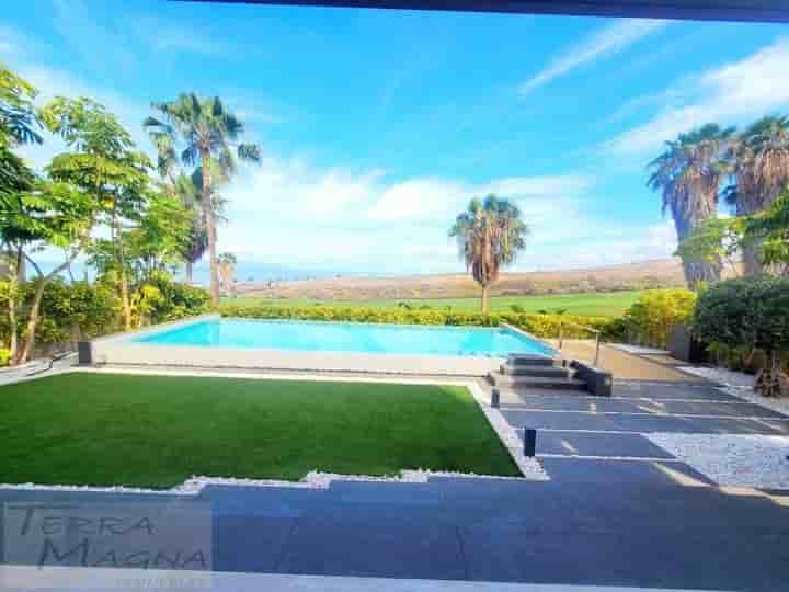 House for sale in La Caleta