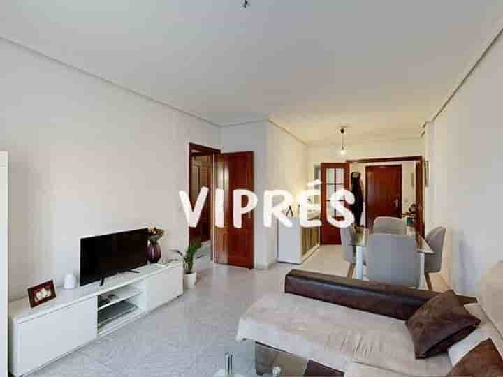 Appartement à vendre à Cáceres‎