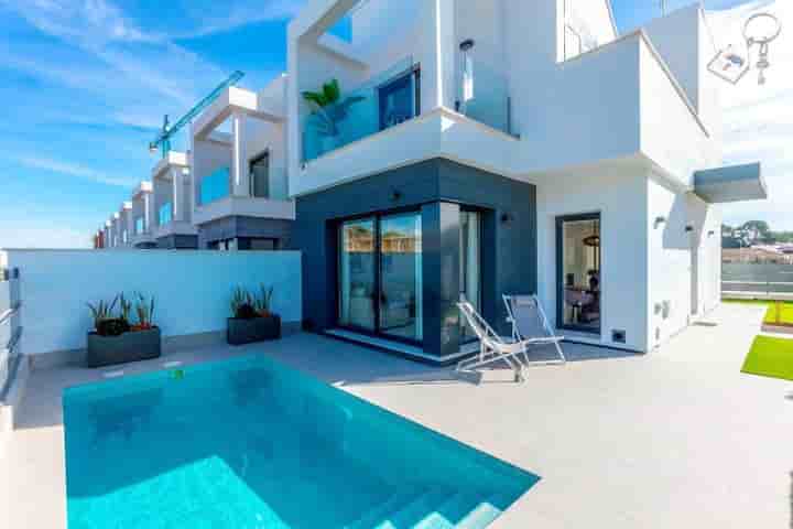 House for sale in Santiago de la Ribera