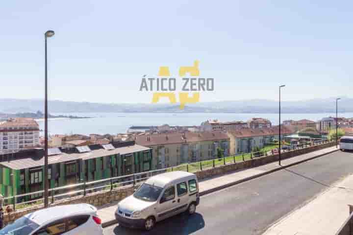 House for sale in Cangas