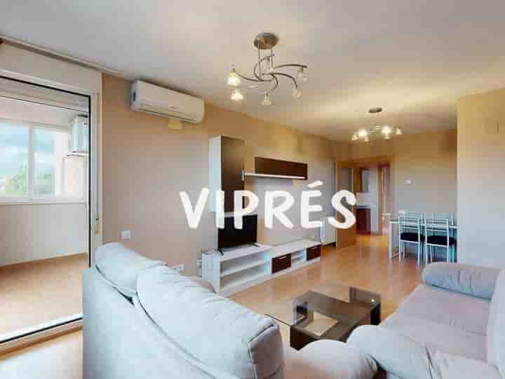 Apartamento en alquiler en Cáceres‎