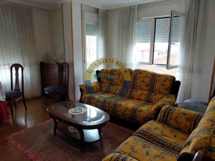 Apartment for sale in León