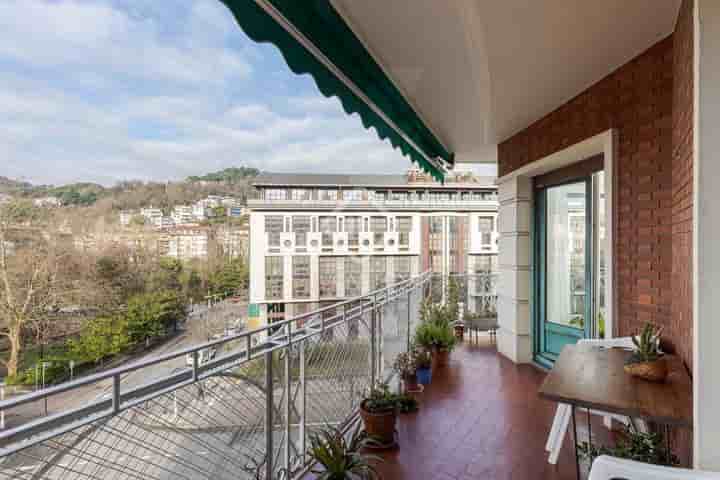 Wohnung zum Verkauf in Donostia-San Sebastián