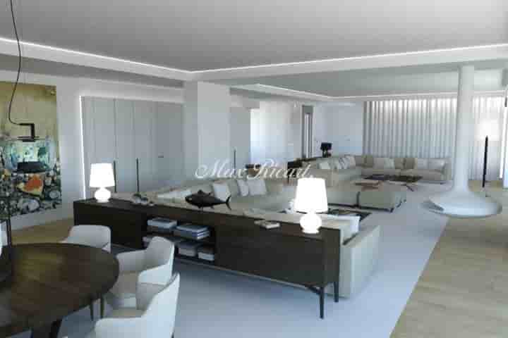 House for sale in Barcelona
