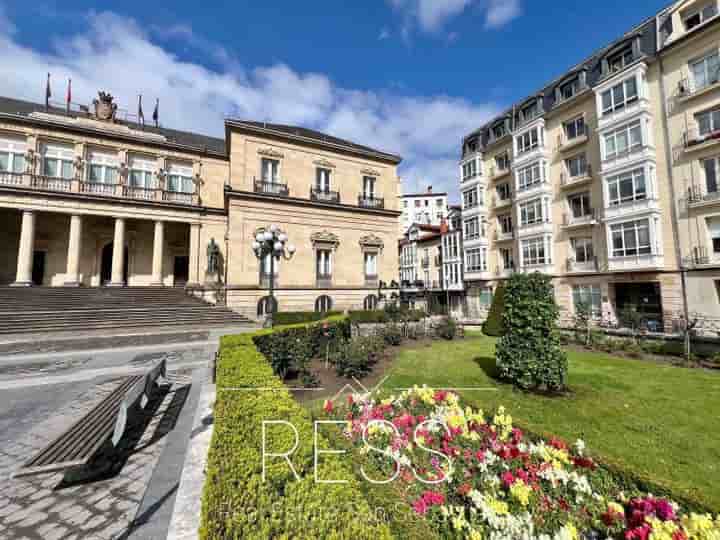 Casa in vendita a Vitoria-Gasteiz