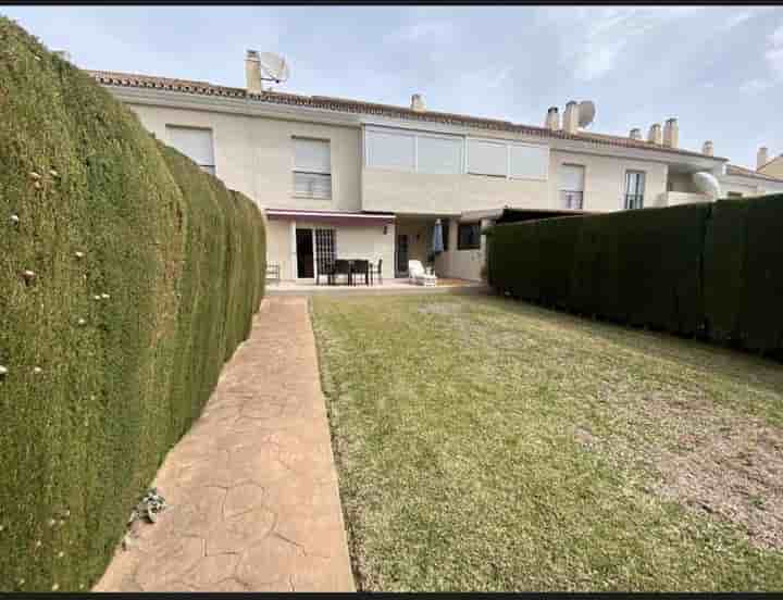 House for rent in Las Brisas