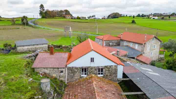 Casa en venta en Irixoa