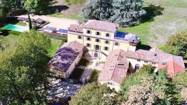 Casa in vendita a 